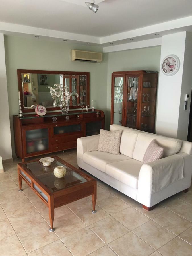 Hera'S House Palaiontsiflikion Bagian luar foto